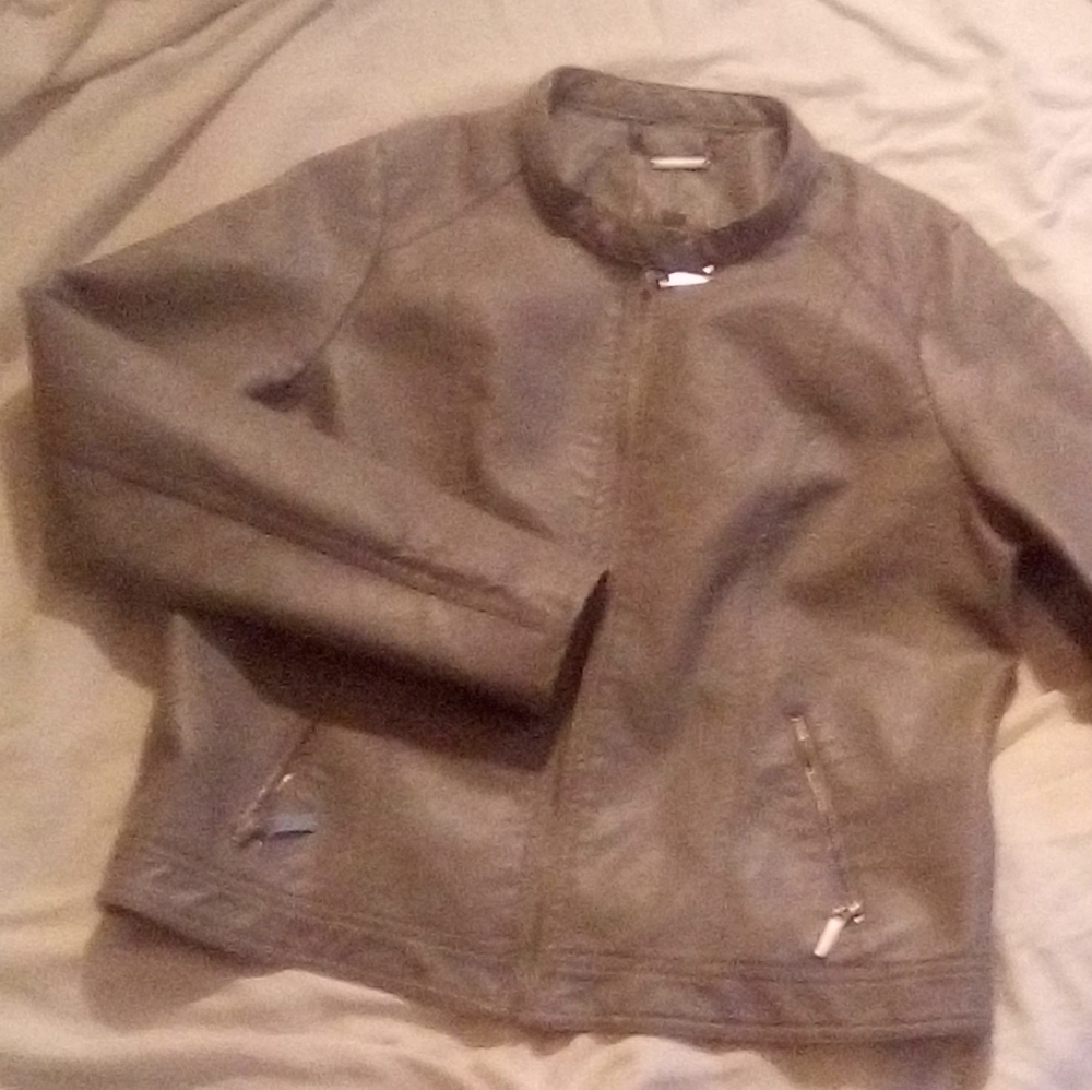 J2 leather jacket in the color grey